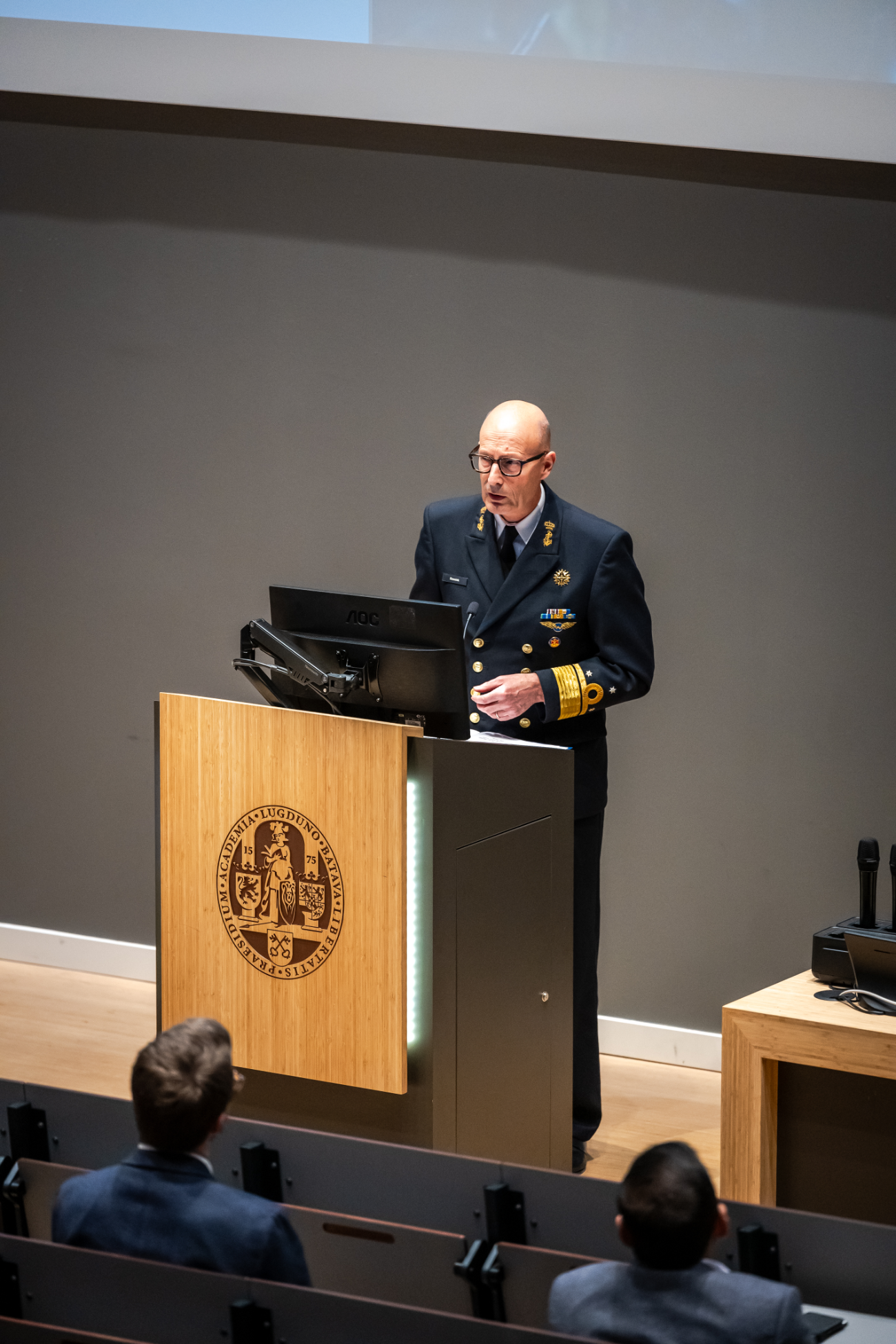 MIVD director Peter Reesink delivers first Arthur Docters van Leeuwen ...