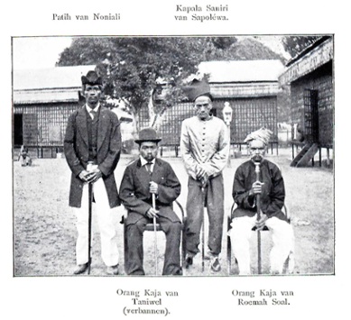 Photograph of tribal chiefs in European clothing on Seram. Source: F.J.P. Sachse. Scan: Maarten Manse.