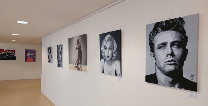 Gallery with art in popart style